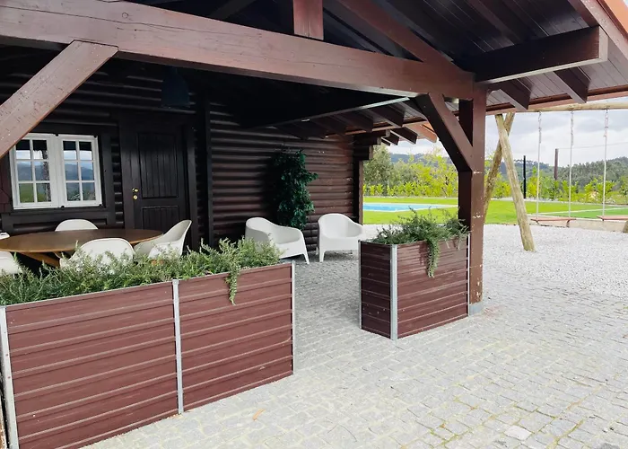 Шале Chale Da Raposa Виейра-ду-Минью